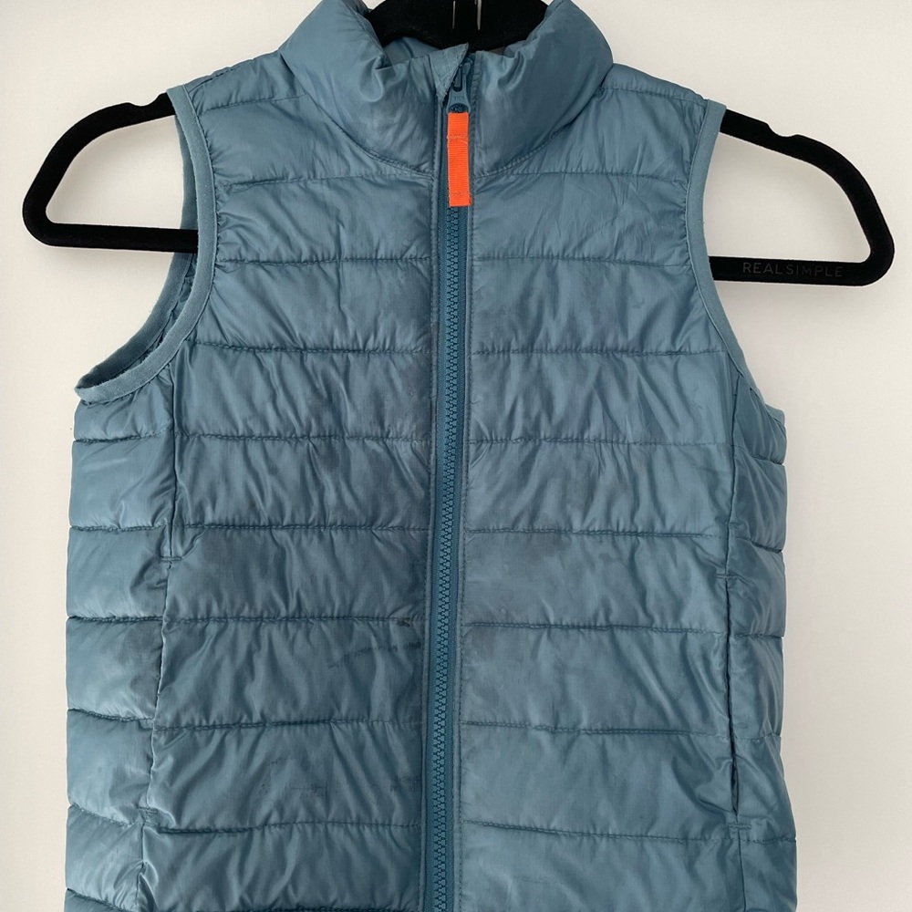 Primary Puffer Vest in Steel Blue Kids Sz 6/7